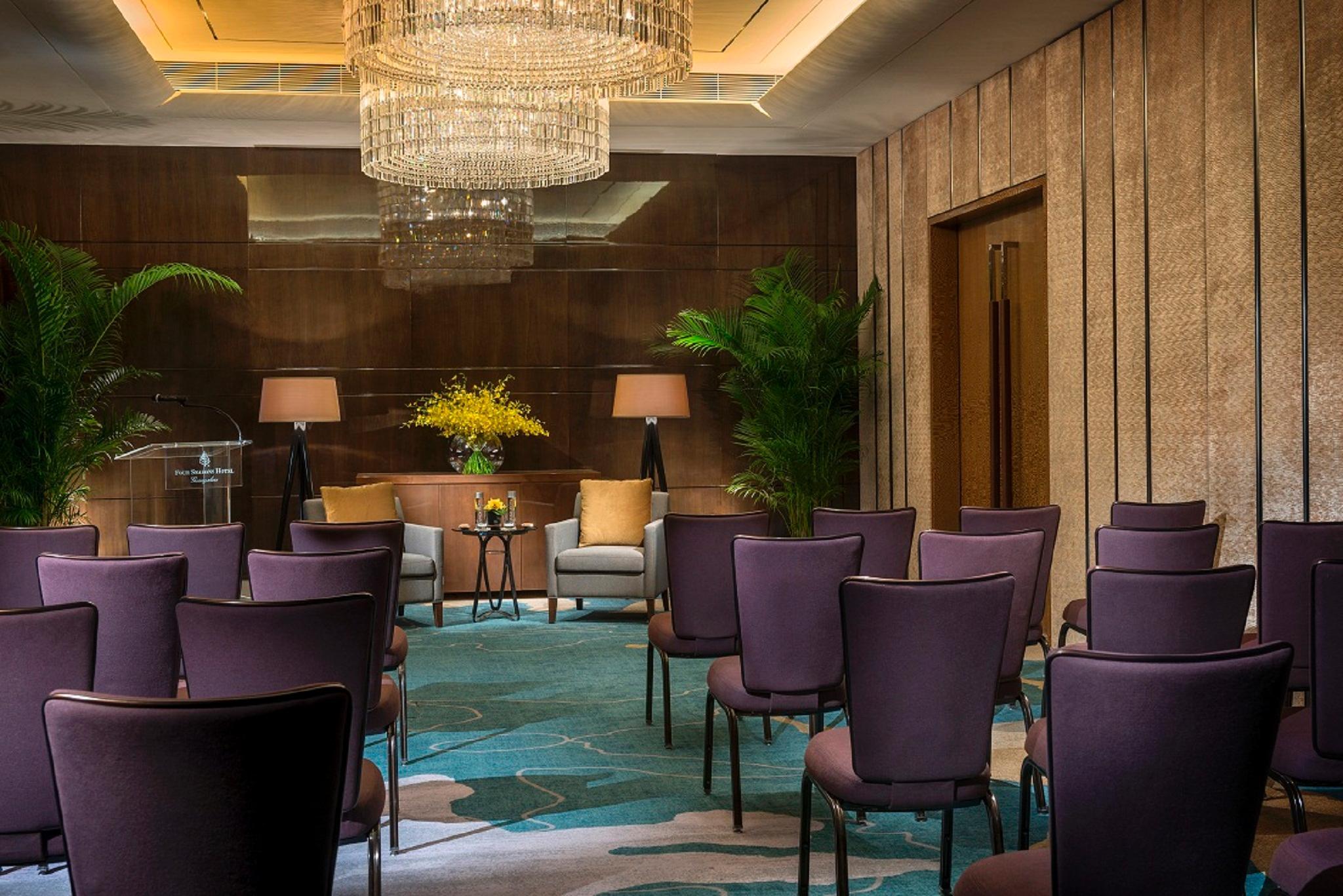 Four Seasons Hotel Гуанджоу Екстериор снимка