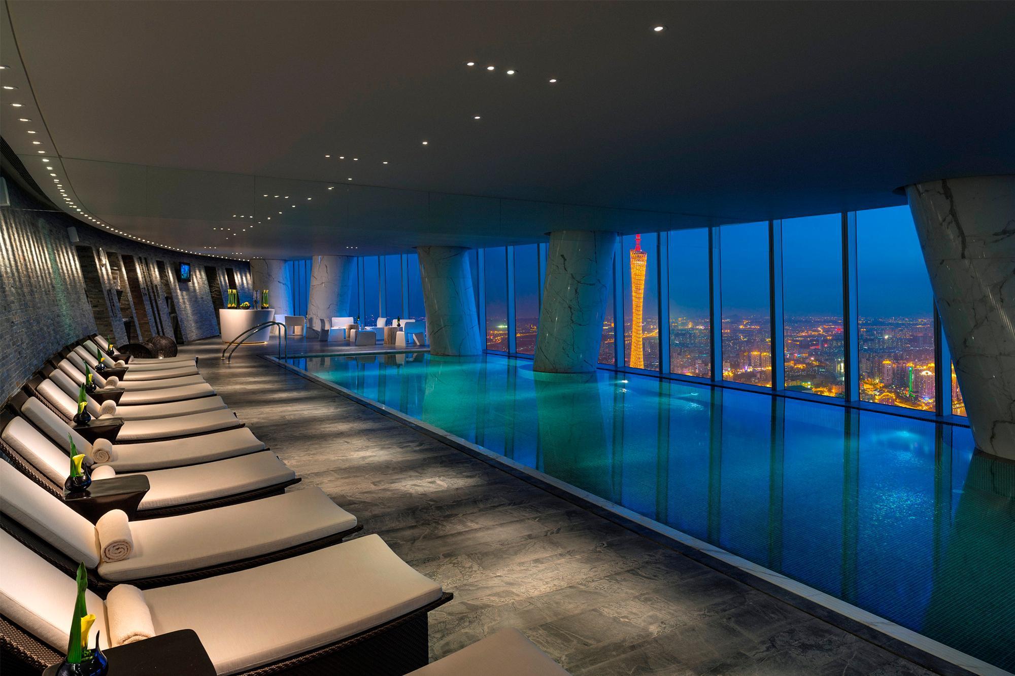 Four Seasons Hotel Гуанджоу Екстериор снимка